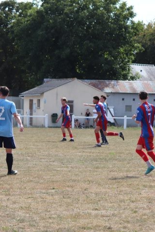 FC BEAUSSAIS (R3) 06 09 26