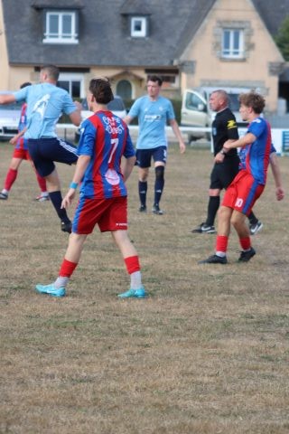 FC BEAUSSAIS (R3) 06 09 26