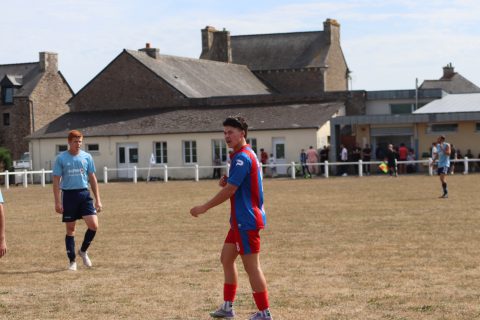 FC BEAUSSAIS (R3) 06 09 26