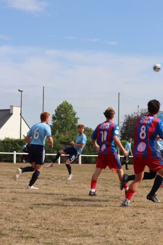 FC BEAUSSAIS (R3) 06 09 26