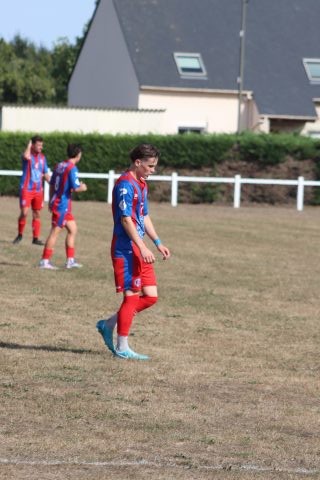 FC BEAUSSAIS (R3) 06 09 26