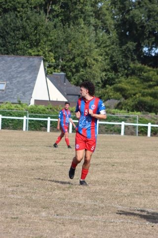 FC BEAUSSAIS (R3) 06 09 26