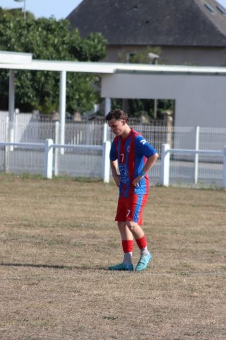 FC BEAUSSAIS (R3) 06 09 26
