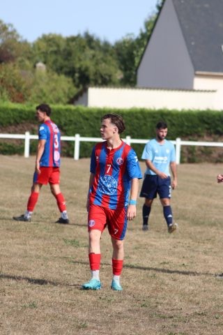 FC BEAUSSAIS (R3) 06 09 26