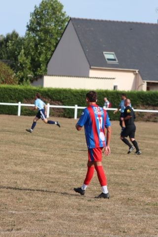 FC BEAUSSAIS (R3) 06 09 26