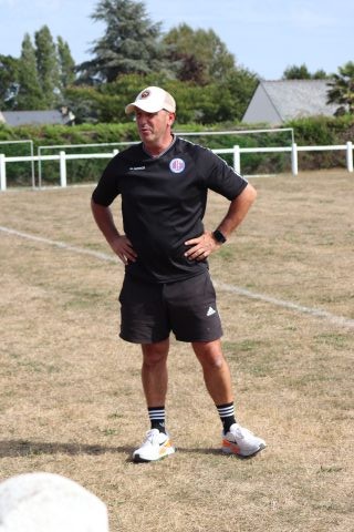 FC BEAUSSAIS (R3) 06 09 26