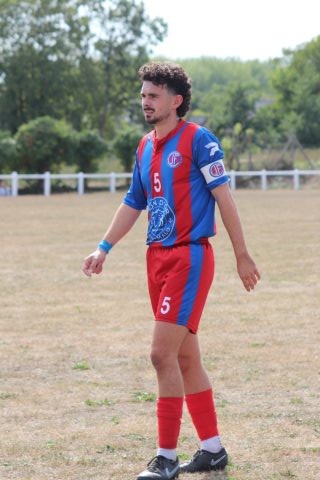 FC BEAUSSAIS (R3) 06 09 26