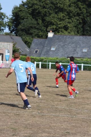 FC BEAUSSAIS (R3) 06 09 26