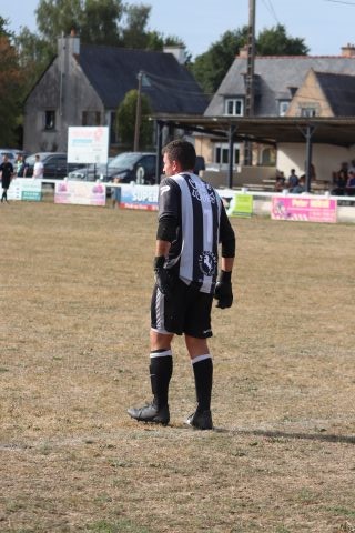 FC BEAUSSAIS (R3) 06 09 26
