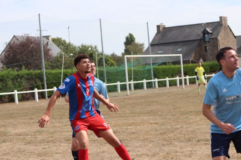 FC BEAUSSAIS (R3) 06 09 26