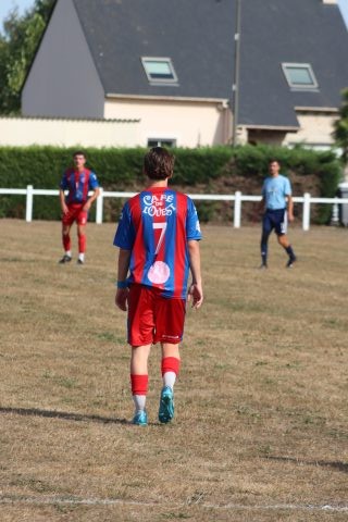 FC BEAUSSAIS (R3) 06 09 26